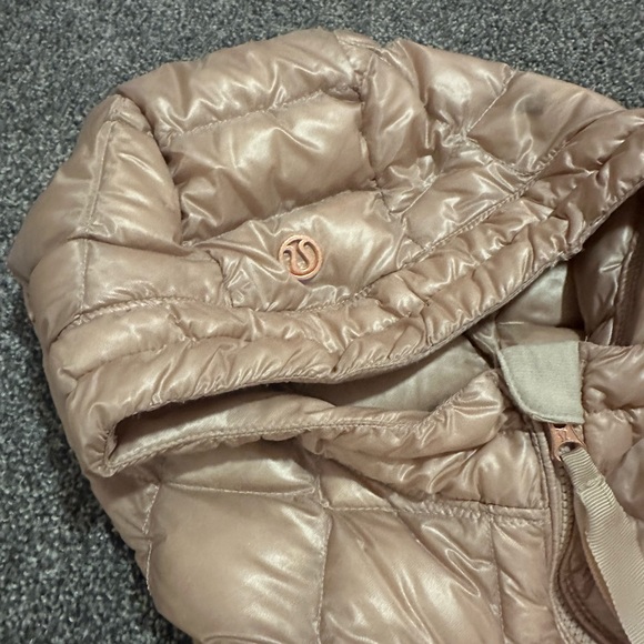 Lululemon Fluffin Awesome down winter coat rose gold - Picture 11 of 13